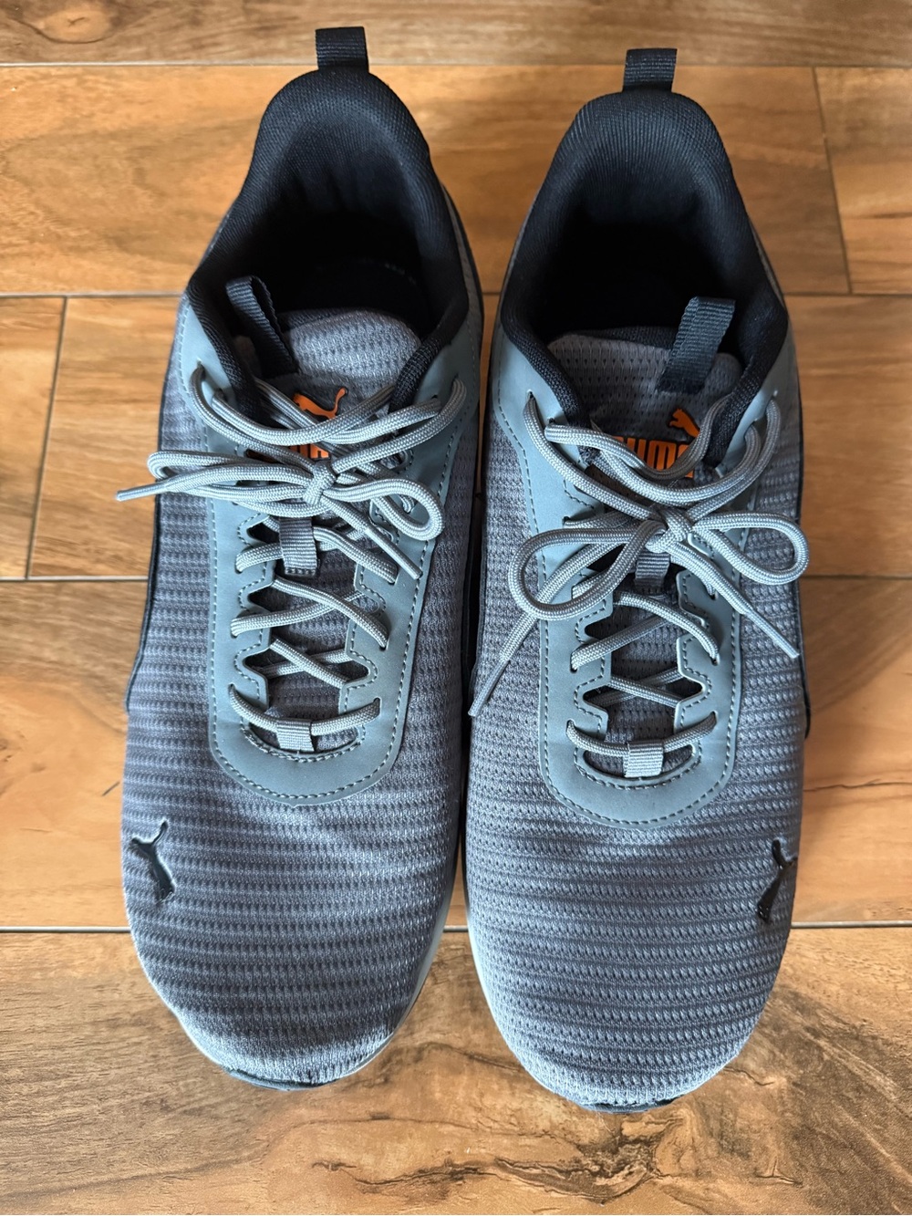 Puma Men's 11 Gray Lightweight Shoes             …….Tennis Running Sneakers……..